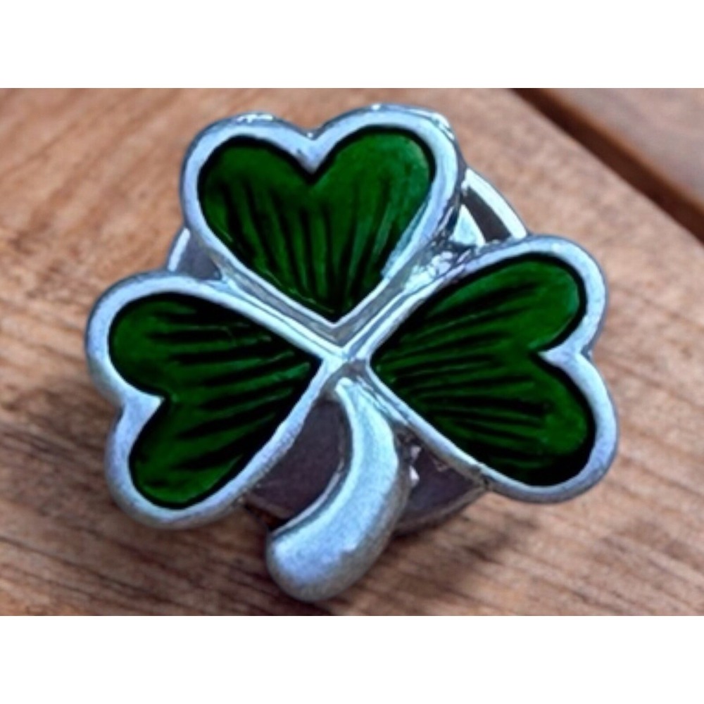 St Patricks' Day Irish Shamrock Pin Green Enamel on Pewter Three Leaf Clover